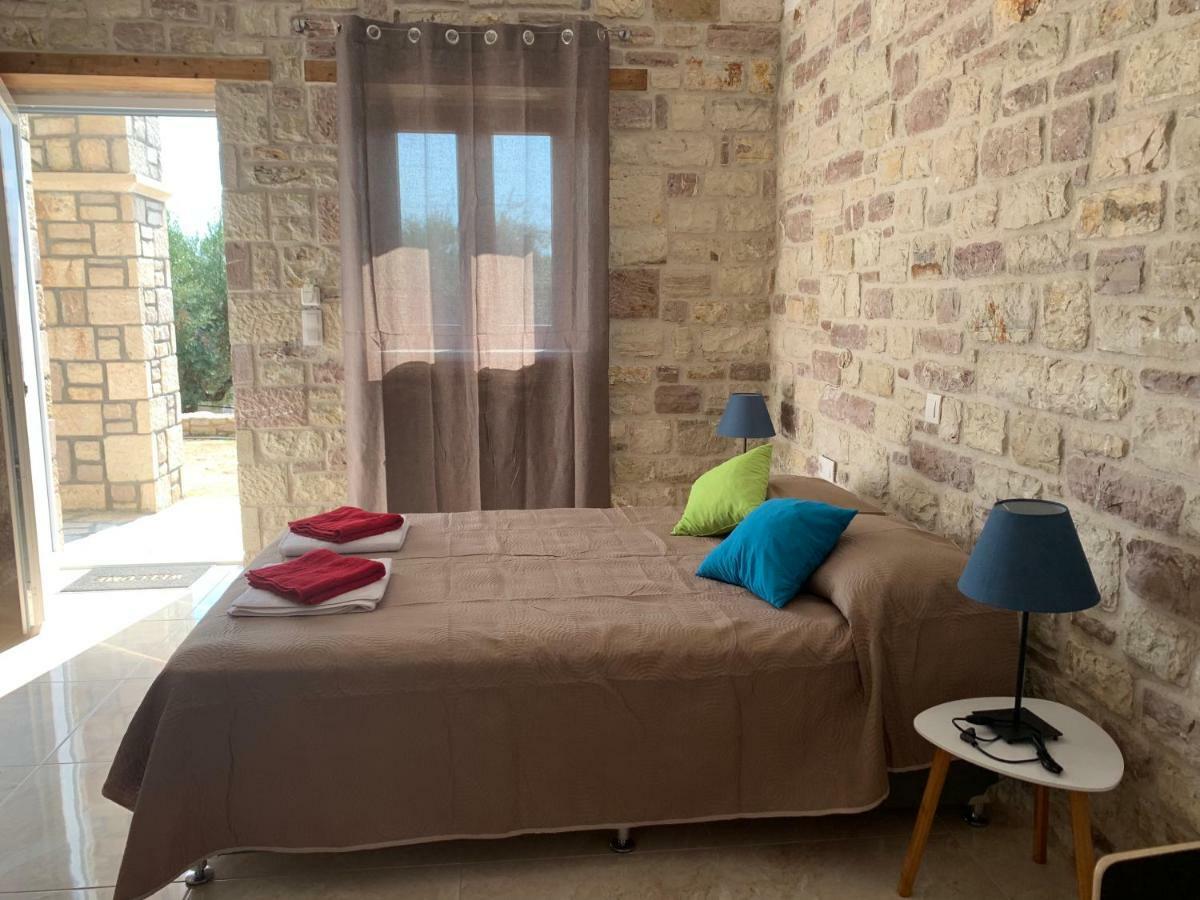 Diamond Giannopoulos Elea Kyparissia